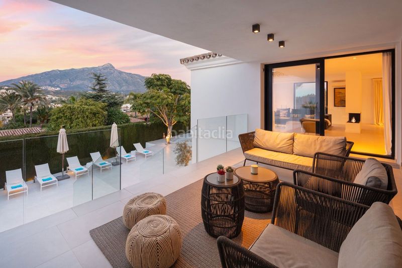 Foto 0b703c45-bccf-4c2b-b50c-18fbcd5707c4. Casa a calle irís 12 a Nueva Andalucía centro Marbella