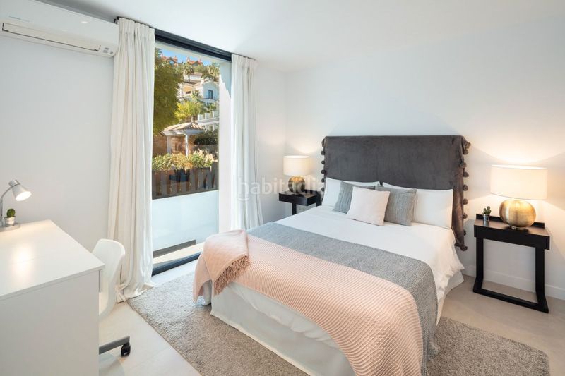 Foto ea3178f3-e912-43d8-8d9b-24233b135552. Casa a calle irís 12 a Nueva Andalucía centro Marbella