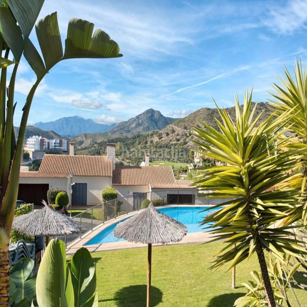 Foto 70e11755-a6f6-448d-9b88-eed62cbe3438. Casa adossada amb piscina a los arqueros - puerto del almendro Benahavís
