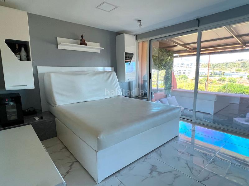 Foto 7b8fed22-7ddf-4dca-a215-84166c4ddf1f. Duplex avec parking piscine dans Buenas Noches Estepona