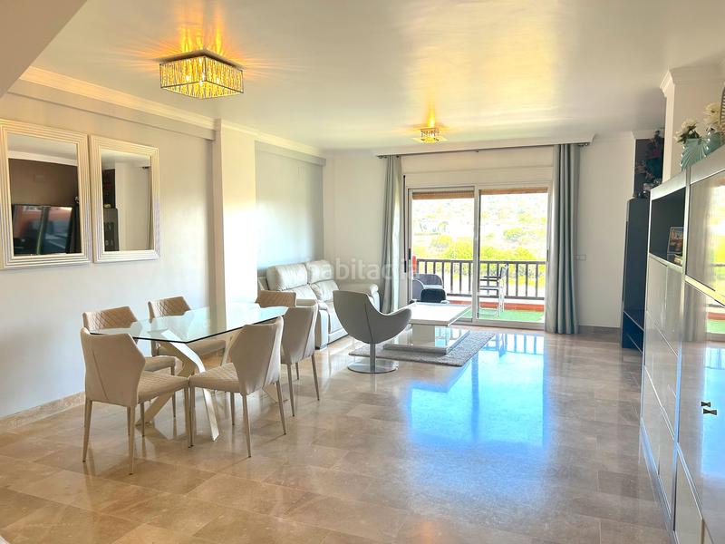 Foto ec376691-6009-404a-b7e0-2d6561a953b7. Duplex avec parking piscine dans Buenas Noches Estepona