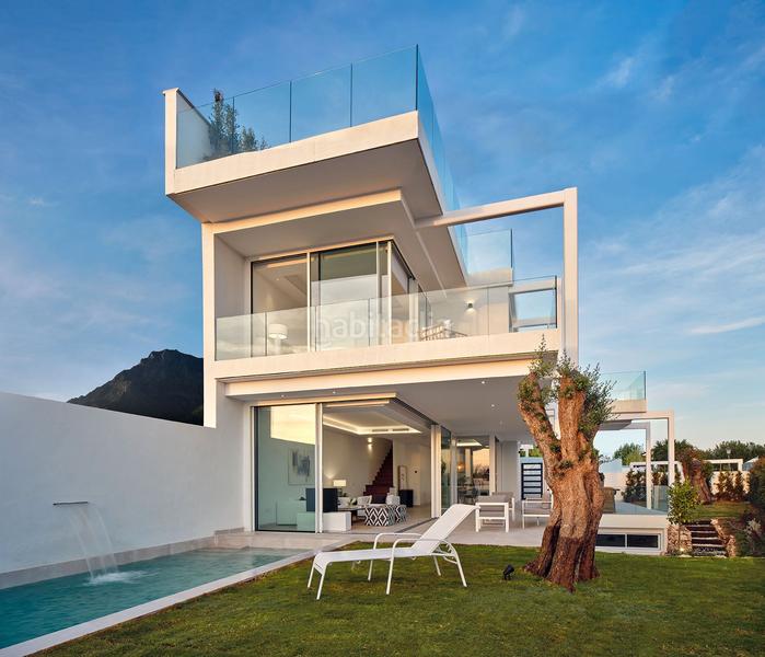 Foto 1d74b72c-1f20-4bac-b04b-f588931f7271. Maison avec parking piscine dans Valdeolletas - Las Cancelas - Xarblanca Marbella