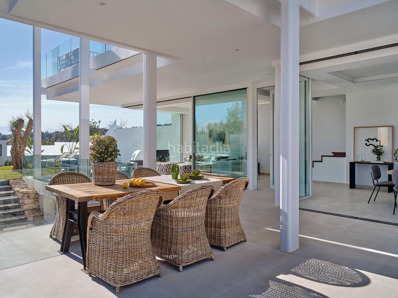 Foto dfcb7d61-34b2-49a6-b6c4-62d1aebcfdb8. Maison avec parking piscine dans Valdeolletas - Las Cancelas - Xarblanca Marbella