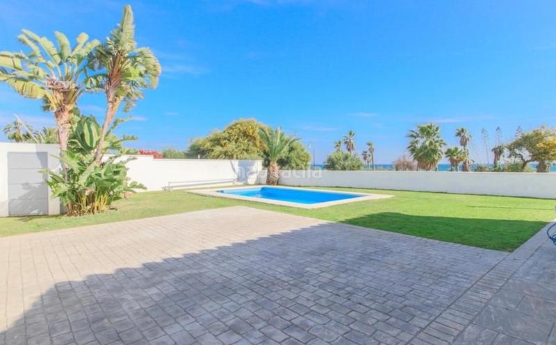 Foto 88666723-4d2d-4413-8526-775dd45e1a1d. Lloguer casa amb aparcament piscina a Villacana - Costalita - Saladillo Estepona