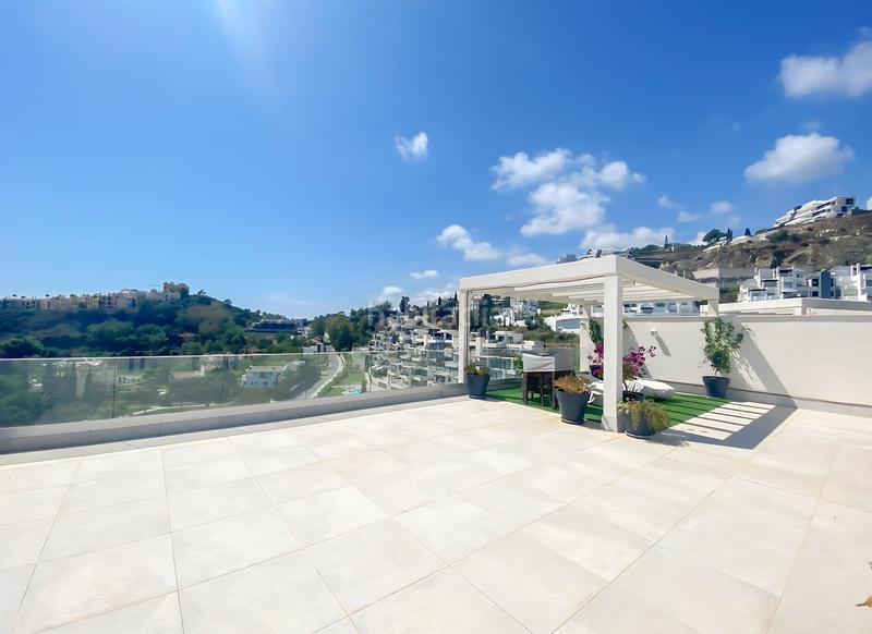 Foto 4ceed38a-2711-4331-8d22-be4c6314672b. Penthouse with heating parking pool in La Quinta Benahavís