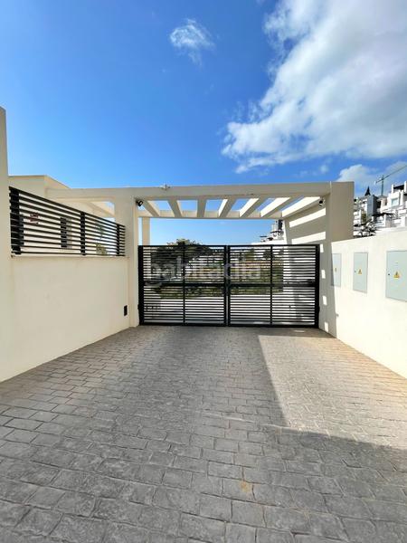 Foto 6184a061-fca7-4d54-8bbf-8cde69ce6797. Penthouse with heating parking pool in La Quinta Benahavís