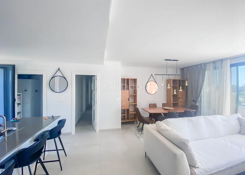 Foto 83ab40f1-23e0-4dc0-b3b4-5a079da24d10. Penthouse with heating parking pool in La Quinta Benahavís