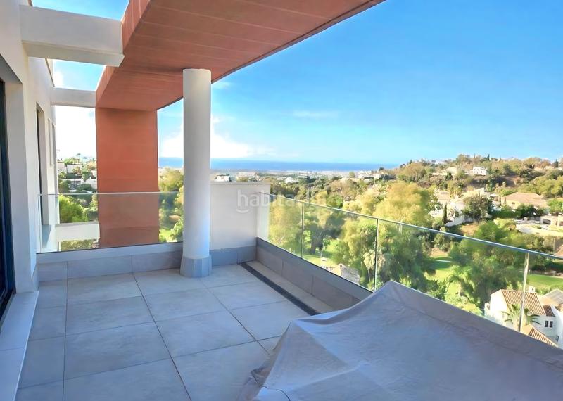 Foto aad4e287-f60b-4f6c-b2f8-776b09ba1967. Penthouse with heating parking pool in La Quinta Benahavís