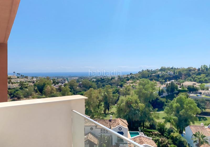 Foto fbb105a6-4af0-456c-85db-3cf32690845a. Penthouse with heating parking pool in La Quinta Benahavís