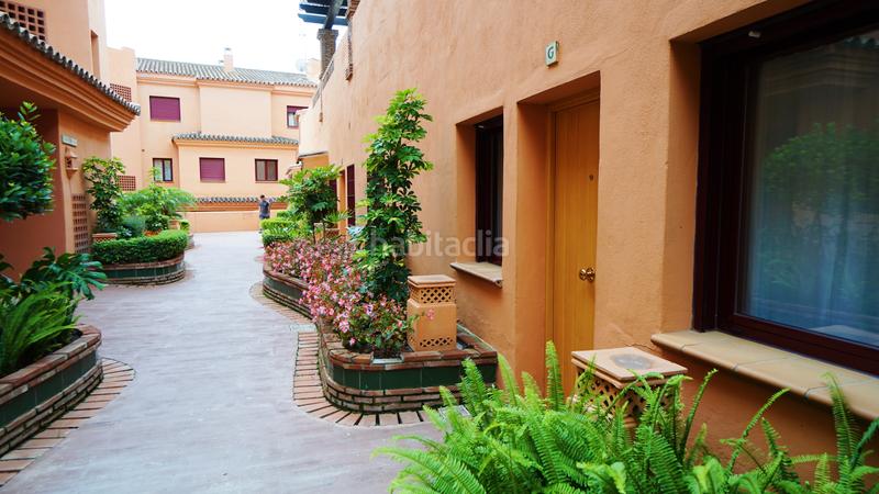 Foto 0f1242d8-5d38-42c2-a77b-0ccf039a866c. Alquiler apartamento precioso apartamento en royal suits en Benahavís