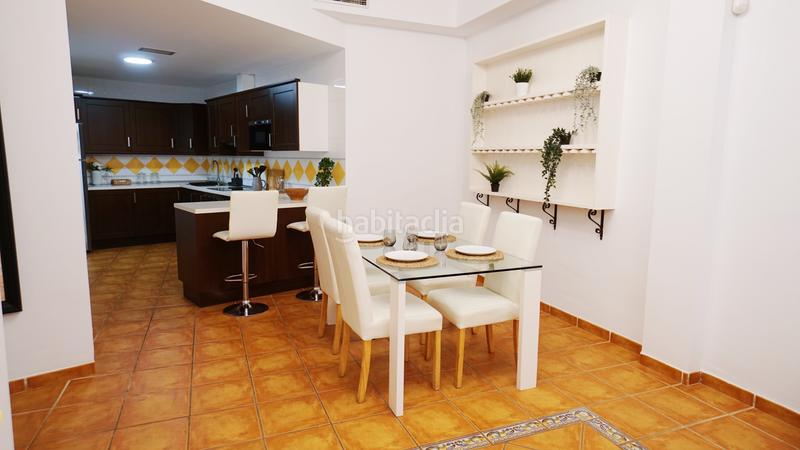 Foto ce2c73ce-9403-4f67-8323-3b56b223b265. Lloguer apartament amb piscina a El Paraíso Benahavís