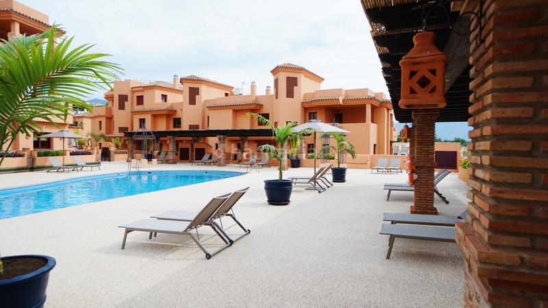 Foto aa138f9c-0355-439e-bc77-f43d9a9543e1. Rent apartment with pool in El Paraíso Benahavís