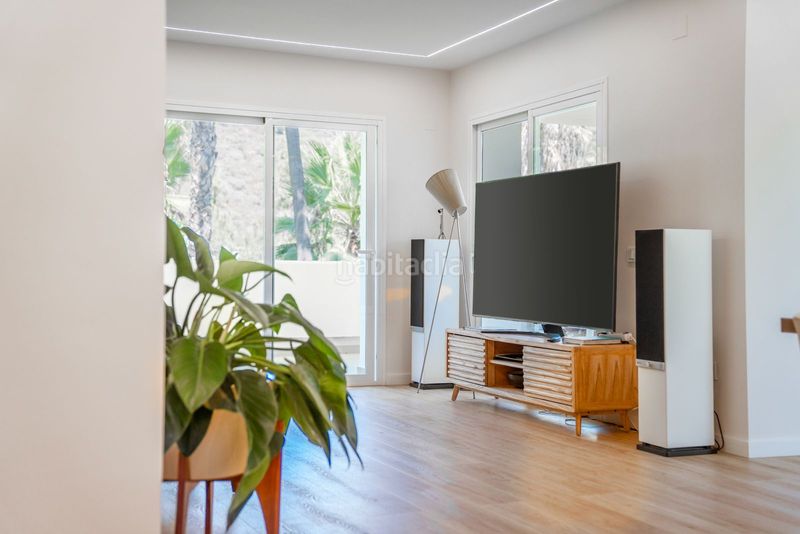 Foto 2c84ec46-62fa-473b-a5a6-e37bfc8ccb1a. Apartament amb piscina a La Quinta Benahavís