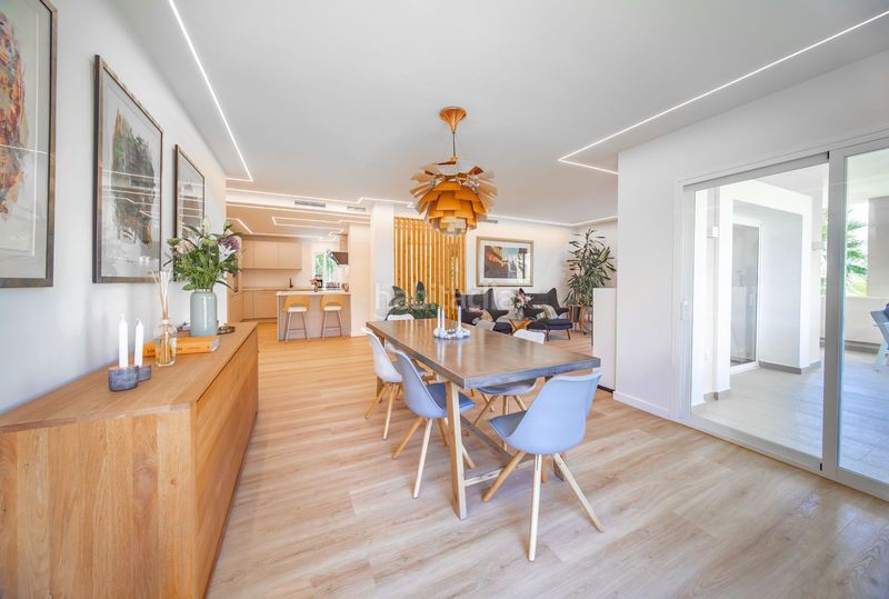 Foto 2cea396e-a7f3-4408-bc03-654407a778ca. Apartament amb piscina a La Quinta Benahavís