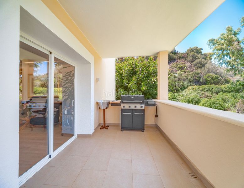 Foto c316cda1-7f40-4e16-b3d4-1e7491d55e3d. Apartament amb piscina a La Quinta Benahavís