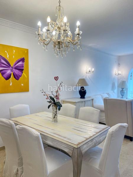 Foto 3e9dc1ab-d83a-4187-b938-b33e1e5c06e9. Location appartement avec parking piscine dans Nueva Andalucía centro Marbella