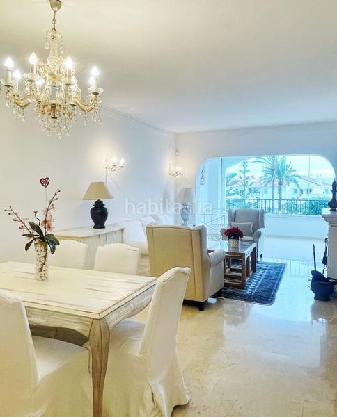 Foto f1b71955-7095-4f2c-ad8d-e967620b52f5. Location appartement avec parking piscine dans Nueva Andalucía centro Marbella