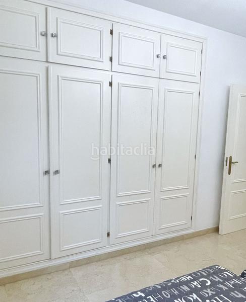 Foto f2eaa38b-6454-4438-b281-8d6c611083b7. Miete appartement mit parking pool in Nueva Andalucía centro Marbella