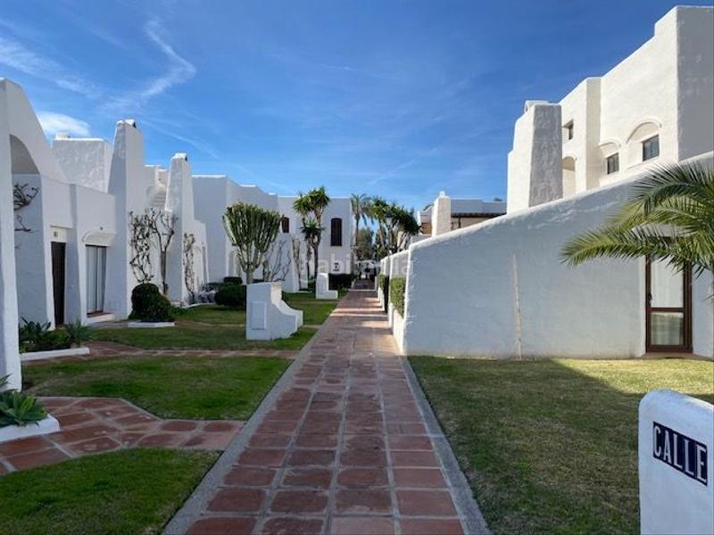 Foto e7c7d300-c290-4c2c-bfad-4a7626f3b31f. Affitto casa a schiera in calle alberto 29 in Villacana - Costalita - Saladillo Estepona
