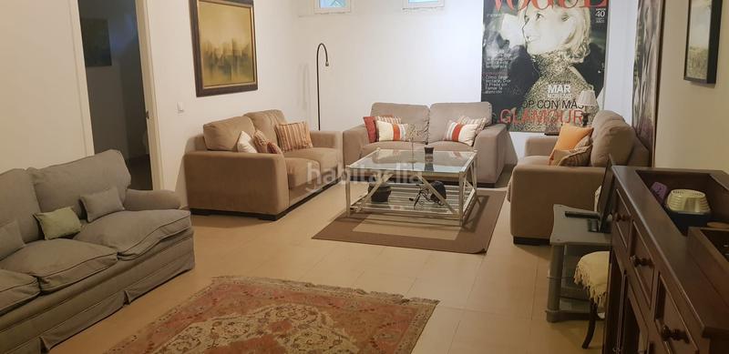 Foto 6a1e48e2-54bc-4d18-8614-0b23ae921230. Lloguer casa aparellada amb aparcament piscina a Marbella