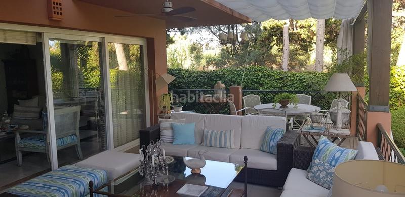 Foto eb832993-1cbe-4d55-9f86-75a670f97fda. Lloguer casa aparellada amb aparcament piscina a Marbella