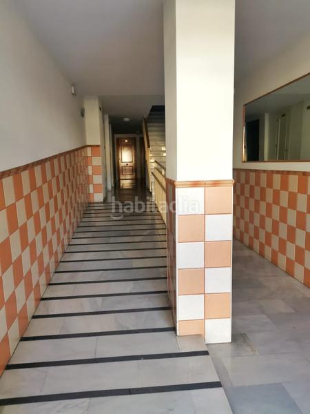 Foto c1300297-e965-4962-a8a7-e00168f61659. Pis a sierra de Estepona - avda. de andalucía Estepona