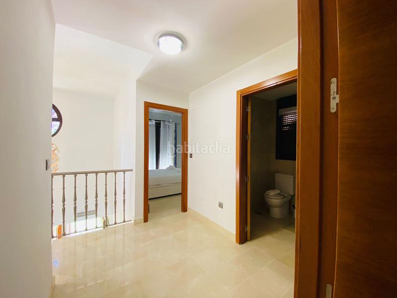 Foto 50c318ae-a30b-4efe-8d80-bd01bbab5256. Miete reihenhaus mit parking pool in Valle Romano Golf Estepona