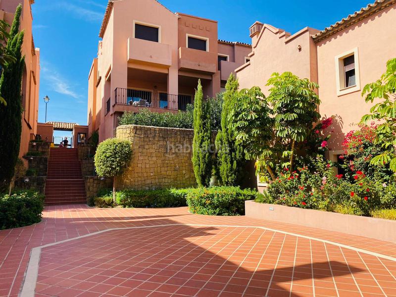 Foto e8f0fd2f-2570-408b-baaa-c801f8933dbb. Miete reihenhaus mit parking pool in Valle Romano Golf Estepona