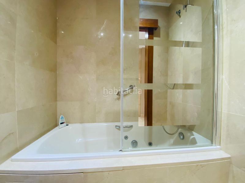 Foto 726e0e57-254d-4f59-97d3-569bb6394bf1. Rent semi detached house with parking pool in Valle Romano Golf Estepona