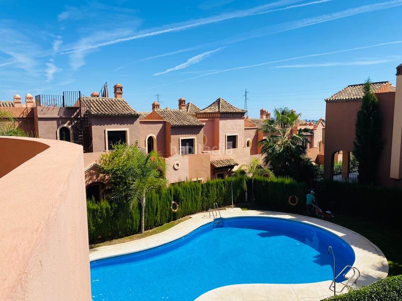 Foto 96dfcb08-6a07-45bc-b63d-9d514c35ebb5. Rent semi detached house with parking pool in Valle Romano Golf Estepona