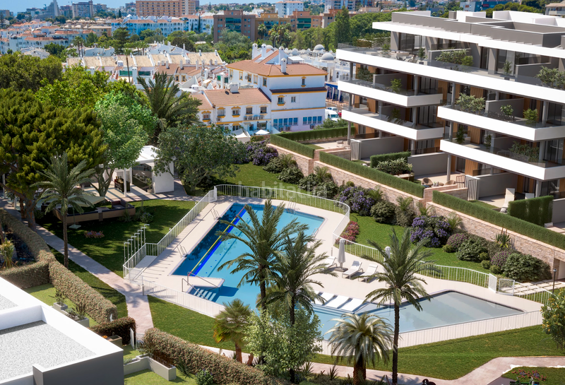 Foto 6c72ae6c-8944-4bdb-9e08-c41ef345e3b2. Apartament amb aparcament piscina a Montemar Torremolinos