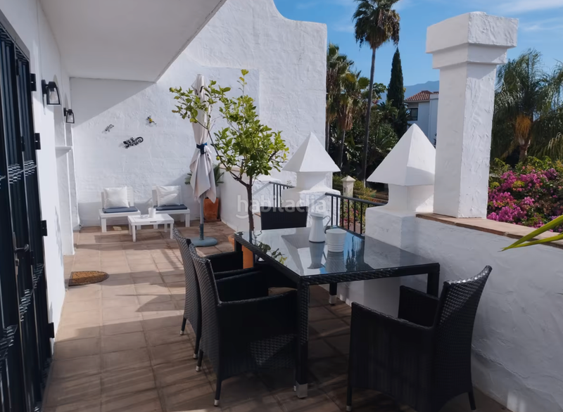 Foto 89f8bb14-9f13-4be8-8b4c-d0b80bf46a92. Lloguer pis amb xemeneia piscina a La Quinta Benahavís