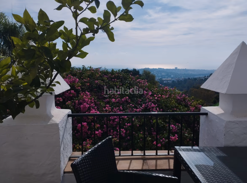 Foto 58d67b54-2571-4916-bc7a-4d730d26a3e9. Location appartement avec cheminée piscine dans La Quinta Benahavís