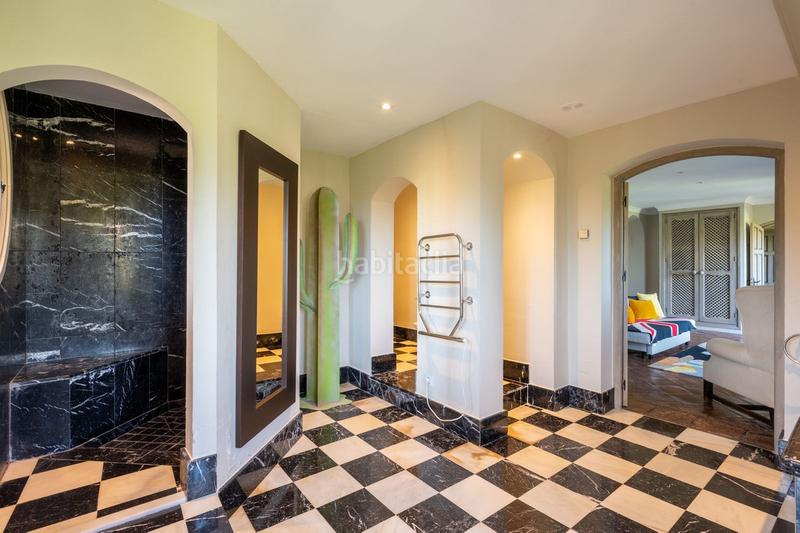 Foto 5b7ff740-513f-4c03-949c-6f1dcebac274. Miete chalet mit kamin parking pool in El Madroñal Benahavís