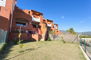 Maison jumelée  Calle marbella. Casa adosada con vistas al mar y montaña para venta en la alquer