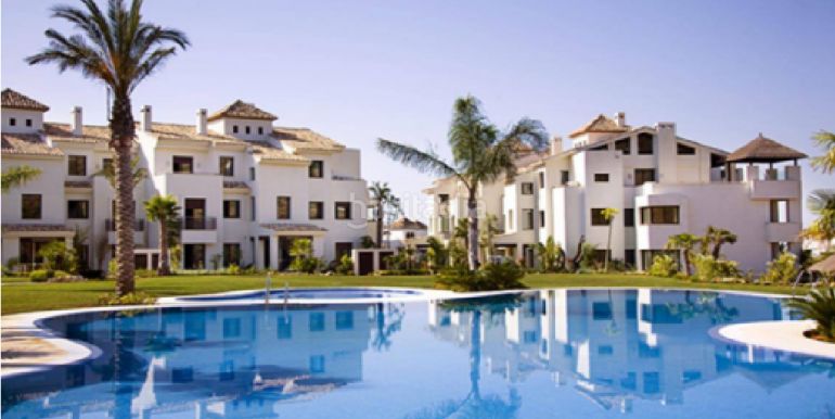 Foto a6427d37-a629-44e2-835a-511412c82e00. Planta baixa amb piscina a Benahavís pueblo Benahavís
