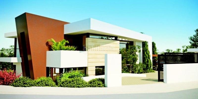 Foto a5e98ff3-e54f-4f57-932d-cb473c76c6cb. Casa con piscina in El Rosario - Ricmar Marbella