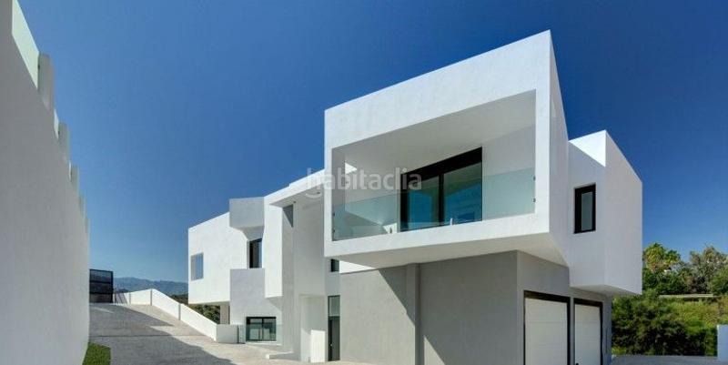 Foto beb1c149-7b5f-4d50-81f7-3aeb2dfb8063. Casa con piscina in El Rosario - Ricmar Marbella