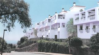 Xalet a Avenida giuseppe filippa 1264. Casas adosadas exclusivas en las alturas de marbella: un enclave