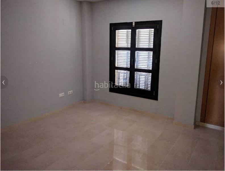 Foto 10e90ed9-0646-42d2-9e8e-8d58851ec8ef. Chalet  adosado de 4 habitaciones para venta . en Marbella