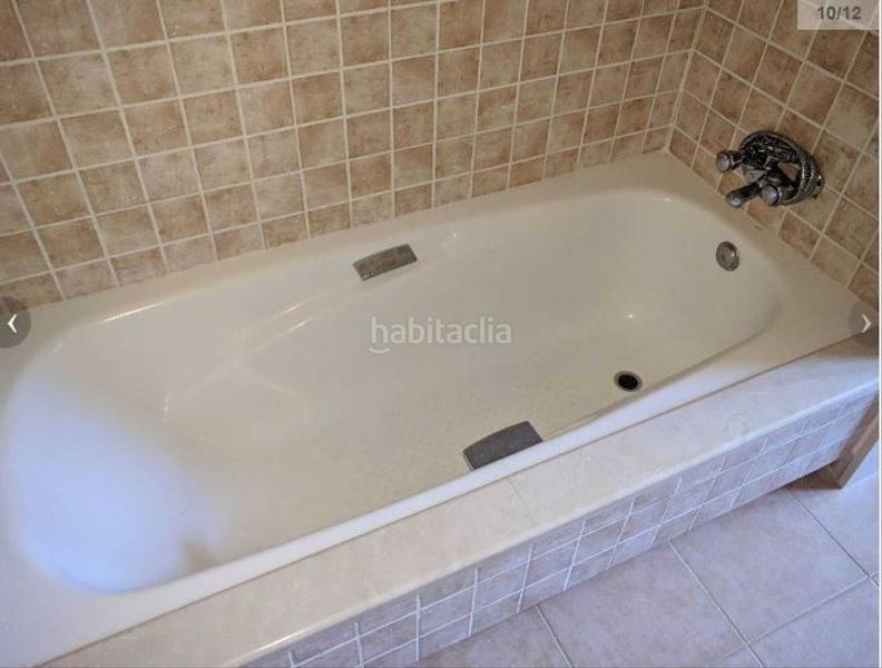 Foto 735718fe-b1fd-45c6-a2d5-5cf60612bdf3. Chalet  adosado de 4 habitaciones para venta . en Marbella