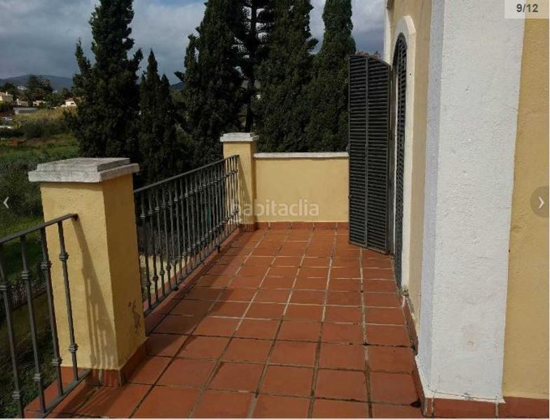 Foto e2b5d0e2-11d8-4bee-aa32-c20dcf017c06. Chalet  adosado de 4 habitaciones para venta . en Marbella