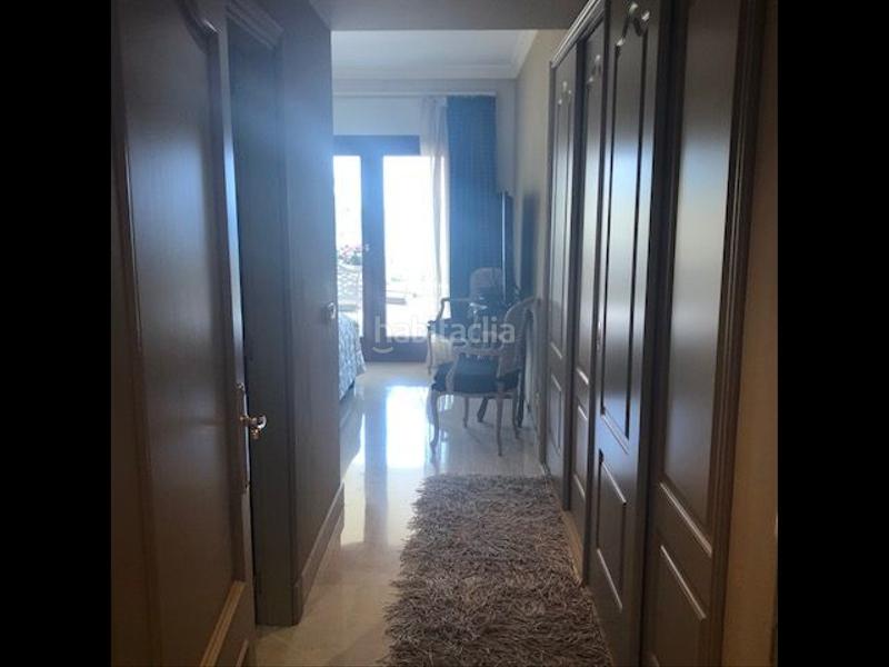 Foto 297deedc-5abe-4a85-9ccc-70e4a4947f8a. Appartement mit parking pool in Cancelada Estepona