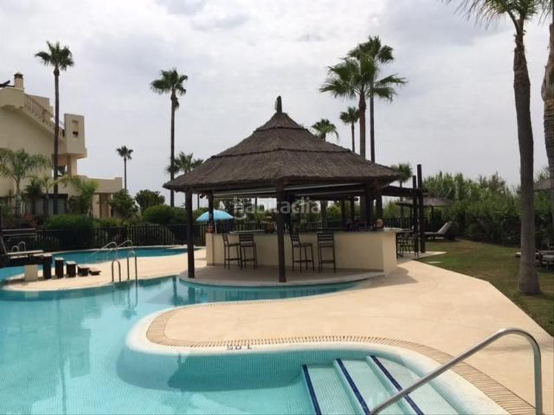 Foto 845b5402-7edf-49c5-afdb-1574c7b8e6da. Appartement mit parking pool in Cancelada Estepona
