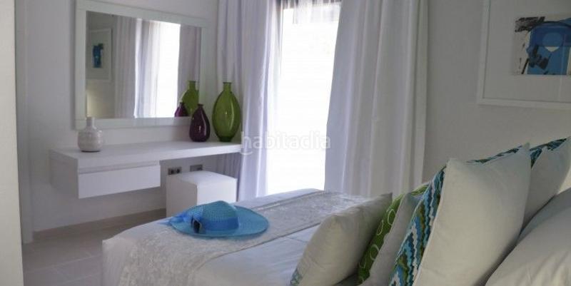 Foto 503e9e97-e031-4ec6-bc27-aa2f9da991bc. Maison jumelée avec piscine dans Romana Playa Marbella