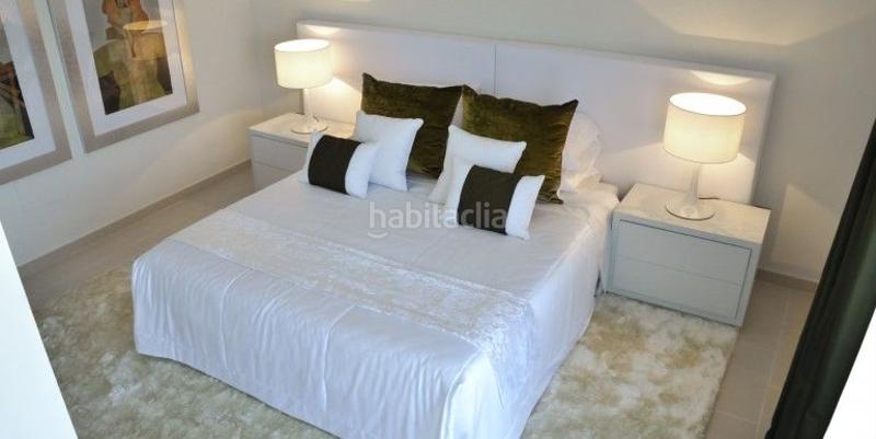 Foto 954e49b1-f66f-4bee-9152-c95d98ceab7f. Maison jumelée avec piscine dans Romana Playa Marbella