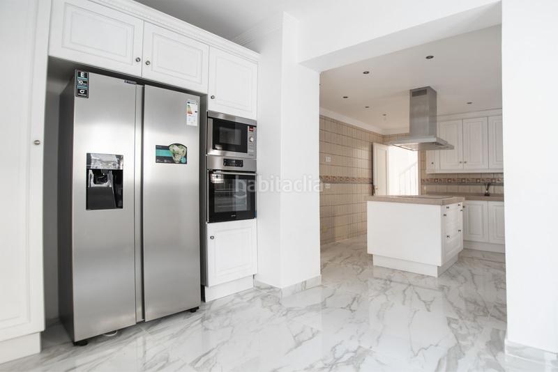 Foto f2101e70-4620-4879-aa70-6f2b946c79e1. Lloguer casa amb xemeneia calefacció aparcament piscina a Marbella