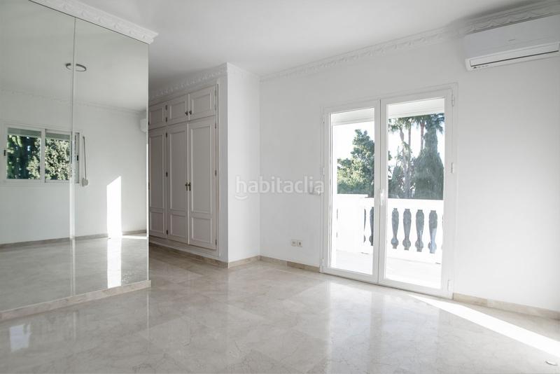 Foto 16801989-26a3-4aab-8a13-51f1305c3350. Location maison avec cheminée chauffage parking piscine dans Marbella