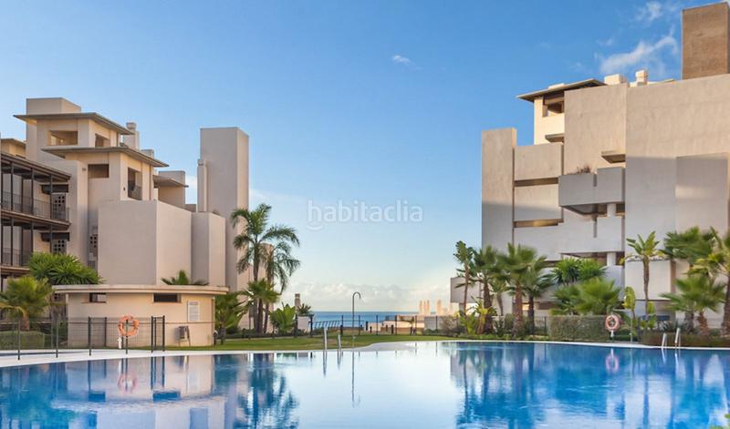 Foto 73f82b4b-5c08-47cf-b060-802bf881f337. Rent penthouse in urbanizacion isabel garden 1 in Estepona