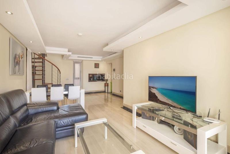 Foto ded7f789-24f2-433a-897c-cf3fdb779d2f. Rent penthouse in urbanizacion isabel garden 1 in Estepona